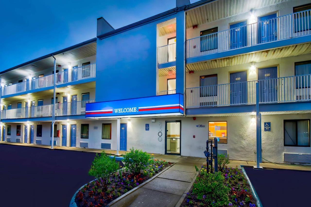 Motel 6-Warren, Mi - Detroit East Exteriör bild