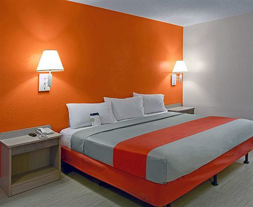 Motel 6-Warren, Mi - Detroit East Exteriör bild